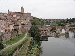 Nous allons visiter la ville de Mazamet (rgion Midi-Pyrnes), situe dans le dpartement ...