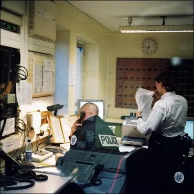 Le ministre de l'Intrieur cherche  toffer son rseau de citoyens volontaires. Qui a cr ce bnvolat auprs des forces de police ?