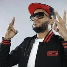 Qui est ce chanteur ?