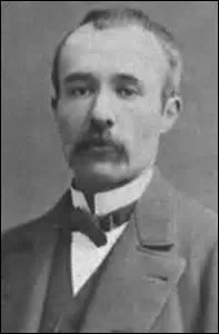 Le 20 mars 1871, je suis devenu maire de Paris, mais naviguant entre deux eaux (la Commune et le gouvernement de Thiers), j'ai dmissionn le 22 mars. Mon remplaant a organis des lections municipales le 26 mars. Minoritaire, j'ai dmissionn de mon poste de conseiller municipal et de dput  la veille de la proclamation de la Commune et ai fond avec d'anciens maires...