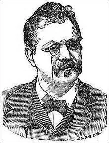 Le duel, qui eut lieu le 22 dcembre 1892, vit les six balles tires par chacun ne pas faire mouche. Pendant ce temps, un journaliste alla jusqu' utiliser un faux pour me faire accuser d'intelligence avec l'ennemi, en l'occurrence le Royaume-Uni. Mais comment se nomme ce personnage (photo) ?