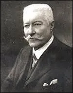 En revanche, un dcret datant du 24 septembre 1908 propose une timide rforme en Algrie avec l'lection des conseillers gnraux indignes, jusque l nomms par le gouverneur ; qui est le gouverneur d'Algrie du 5 mai 1903 au 22 mai 1911 ?