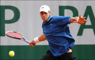 John Isner est entr dans l'histoire du tennis en remportant, face  Nicolas Mahut, le match le plus long de l'histoire du tennis (11 heures et 5 minutes) et le set le plus long (hommes ou femmes confondus), avec un score de 6-4, 3-6, 6-7, 7-6, 70-68. Lors de ce match, il bat galement le record d'aces en un match avec...