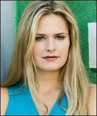 Pourquoi Juliet O'Hara a-t-elle t envoye  Santa Barbara ?