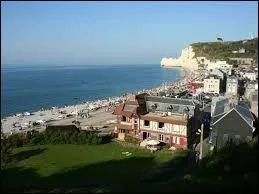 Nous sommes  Criquetot-l'Esnval (Seine-Maritime), commune situe en rgion ...