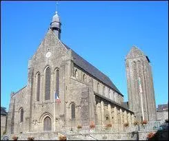 Voici l'glise de Mortain (dpartement n 50). Connaissez-vous la bonne rponse ?