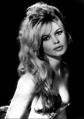 Cline est bien plus terre  terre, il prcise : La beaut on sait que a meurt et comme a ...