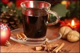 "Quand te reverrai-je, pays merveilleux où ceux qui s'aiment vivent à deux". Boisson préférée de Jean-Claude Dusse, ce cocktail s'appelle ?