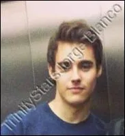 Dans la saison 2 de la srie Violetta, qui est son rival amoureux ?