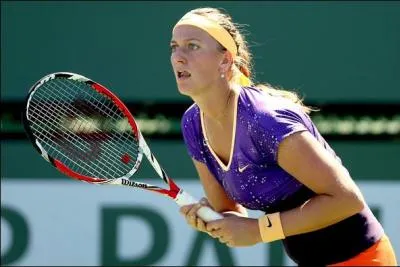 La tchque Petra Kvitova a remport un seul tournoi du Grand Chelem et 10 tournois en tout, tous en simple. Elle a remport Wimbledon, face  Maria Sharapova, c'tait en...