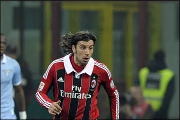 Qui est ce footballeur de l'AC Milan ?