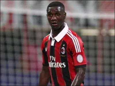 Qui est ce footballeur de l'AC Milan ?