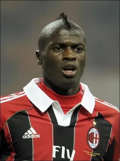 Qui est ce footballeur de l'AC Milan ?