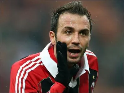 Qui est ce footballeur de l'AC Milan ?