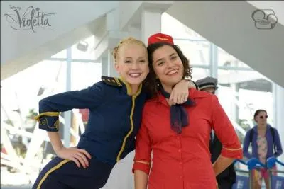 Qui chante Peligrosamente bellas ?