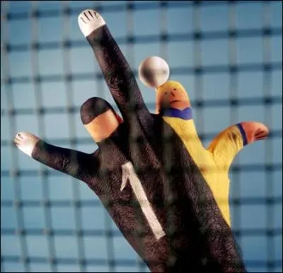 Dans les rgles du foot-ball actuel, combien de joueurs peuvent tirer un coup de pied de rparation (penalty) ?