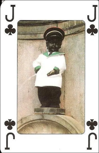 De quelle profession, le Manneken pis porte-t-il le costume ?