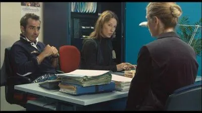 Comment la fille des La Faublaise fait comprendre  sa mre les problmes qu'elle a avec son pre ?