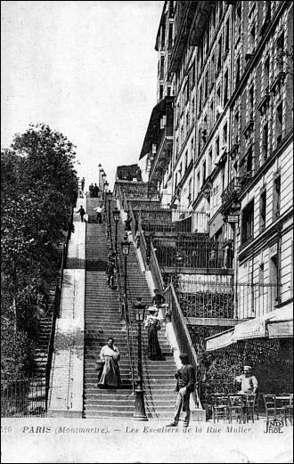 Travers par les artres Boulevard Barbs- Boulevard Ornano qui sparent les populations dfavorises  moyennes des populations moyennes  aises, il porte galement le nom d' arrondissement des Buttes-Montmartre . Il s'agit du...