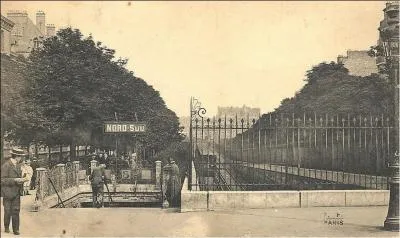 Situ dans le Sud-Ouest de Paris, il est l'arrondissement le plus peupl de Paris avec prs de 240 000 habitants. Ses quartiers sont ceux de Javel, Necker, Grenelle et Javel. Il s'agit du...