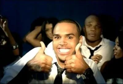 Avec quels chanteurs Chris Brown interprte-t-il cette chanson ?