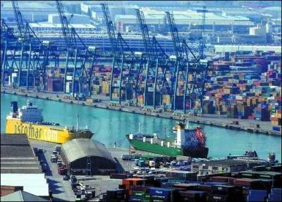 Comment dit-on  port  en espagnol ?