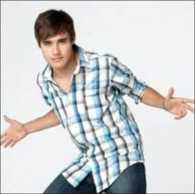 De quels instruments joue-t-il ?