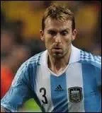 En fin de contrat avec Naples cet t, ce joueur a sign du ct de l'Inter Milan. Qui est ce joueur ?