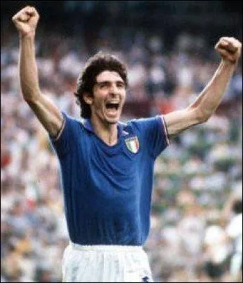 Champion du monde en 1982 en Espagne il jouait avec la Juve