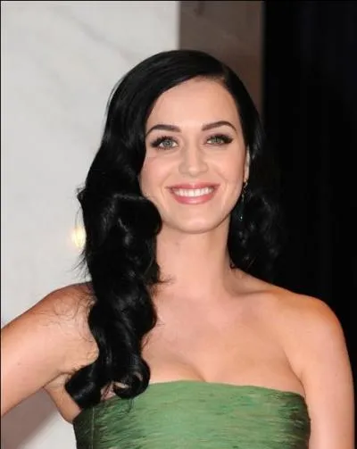 Comment nomme-t-on les fans de Katy Perry ?