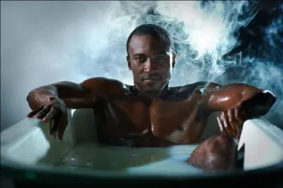 Qui joue le rôle de Castus ?