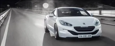 A quelle marque et quel modle appartient cette sportive franaise qui s'est beaucoup moins vendue que ses concurrentes ?