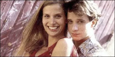 Dans quelle ville française se déroule la série "Aix Mélodie" ?