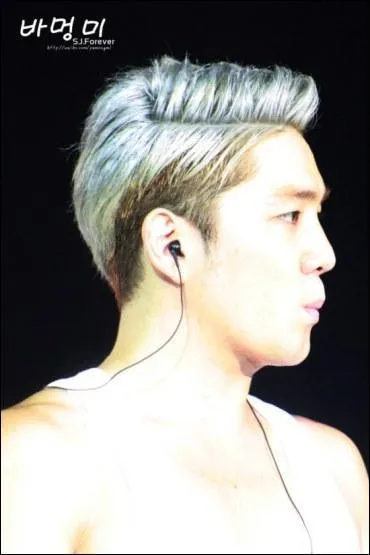 Combien d'annes a dur le service militaire de Kangin ?