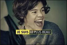 Qui dans sa famille disait qu'il tait bon chanteur ?