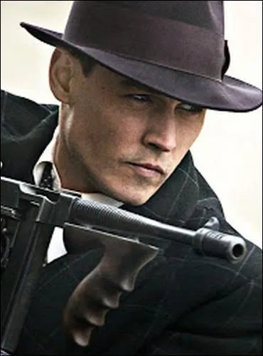 Dans le film  Public Enemies , il incarne une lgende du crime des annes 30. Laquelle ?
