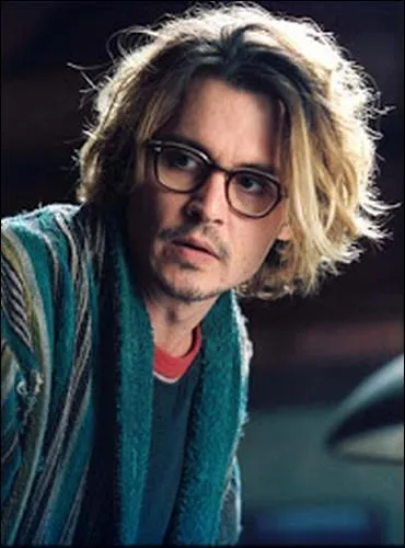 Dans l'adaptation de Stephen King  Fentre secrte , il incarne l'crivain dpressif :