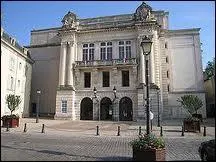 Je vous prsente le _______ de Lunville.