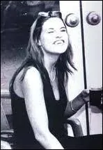 Quel travail exerait Fili Houteman, la jeune belge avec laquelle Daniel Ducruet a tromp son pouse Stphanie de Monaco durant l't 1996 ?