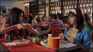 Qui apprend  Rosie  s'adapter  la vie normale ?