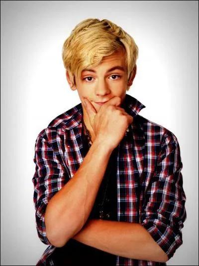 Comment s'appelle-t-il dans la srie ?