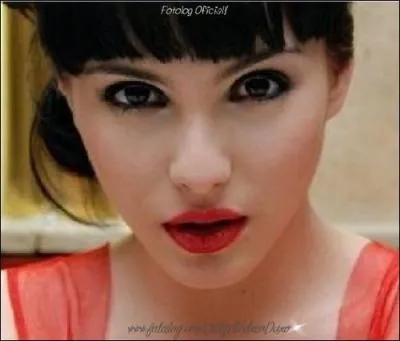 Qui viole Joy dans la saison 2 ?