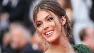 Pour la deuxième année consécutive, une autre Miss Nord-Pas-de-Calais remporta la 86è édition de Miss France. Son nom est...