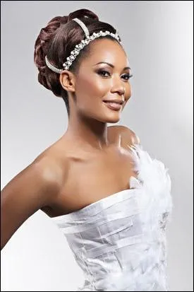 Quel est le nom de Miss France 2003 ?