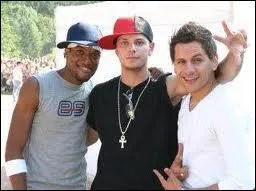 Quel est le nom du groupe qui l'a fait connatre ?