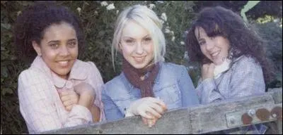 Laquelle des trois filles monte Starlight ?