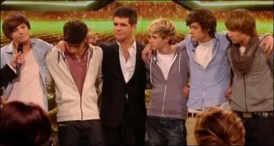 Combien de One Direction ont fini  The X Factor ?