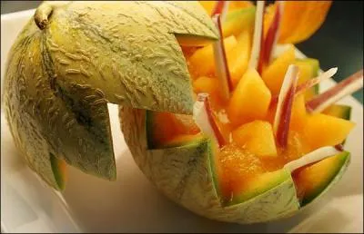 Comment s'appellent ces amuse-gueules frais au nom de chapeau ?