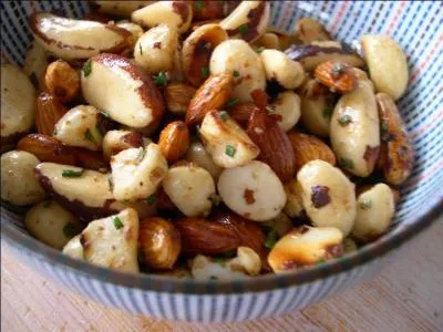 Comment s'appellent ces amuse-gueules moiti sucrs, moiti sals ?