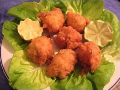 Comment s'appellent ces amuse-gueules  base de cabillaud, spcialit antillaise ?